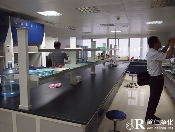 深圳制藥公司研發(fā)中心實(shí)驗(yàn)室設(shè)計(jì)施工案例